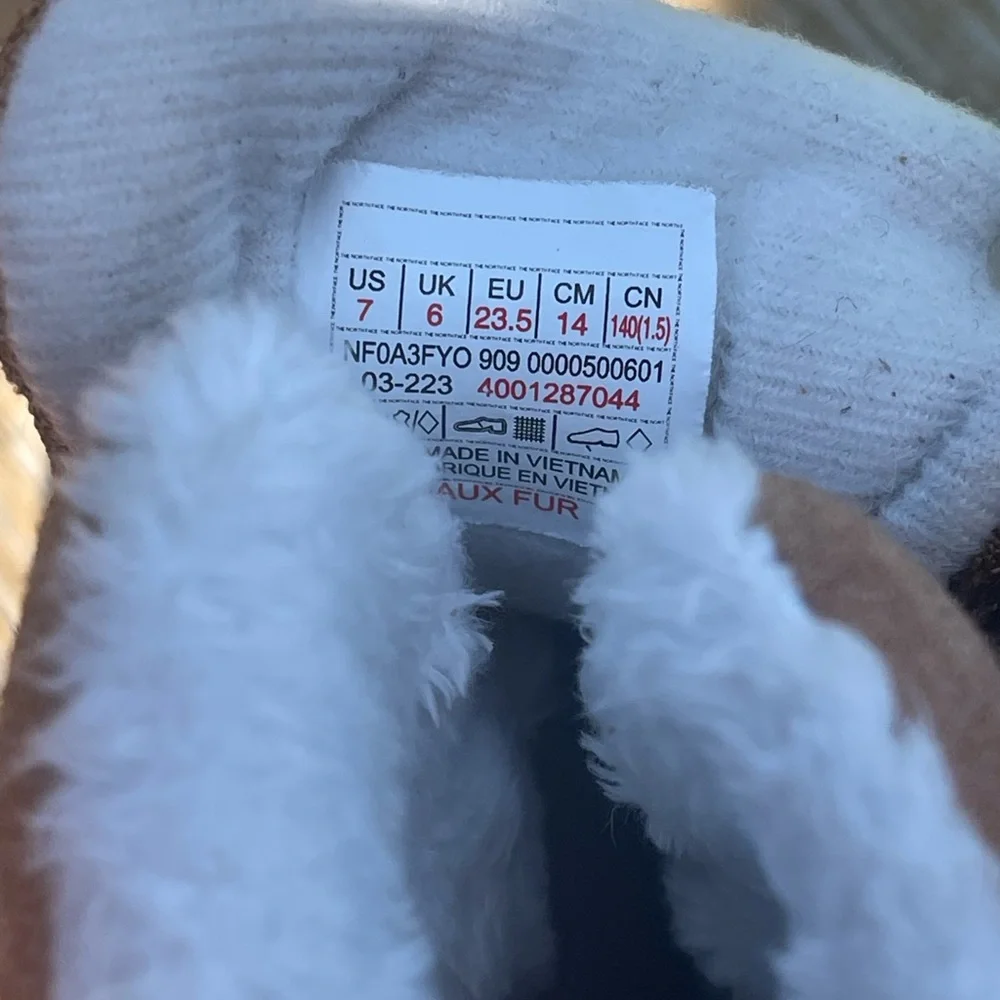 The North Face Tan and Black Rain & Snow Boots with Waterproof Shell - like new!